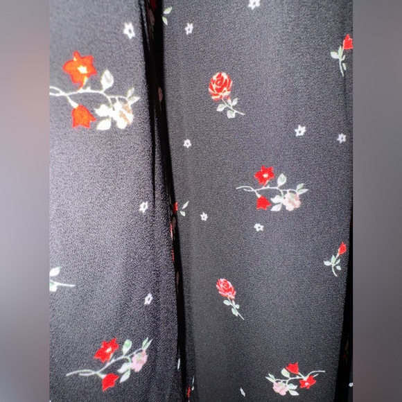 Jack by BB Dakota Walk This Way Rose Printed Jumpsuit - Picture 8 of 10